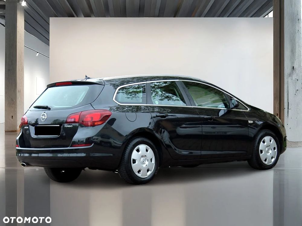 Opel Astra 1.4 Turbo Cosmo - 4