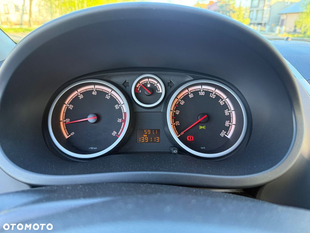 Opel Corsa - 17