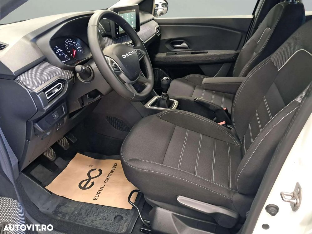 Dacia Logan TCe 90 MT6 Expression - 9