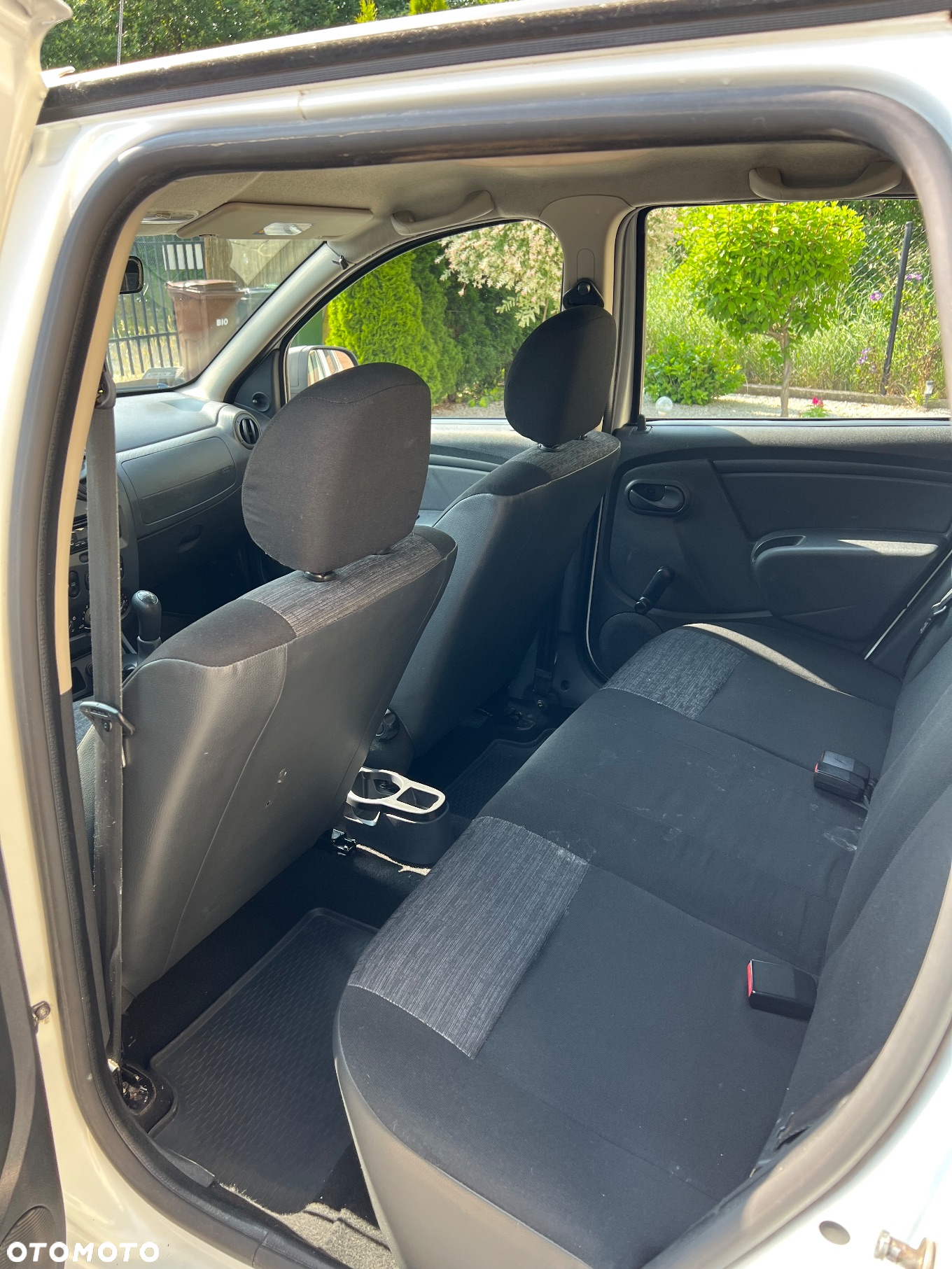 Dacia Duster 1.6 - 14