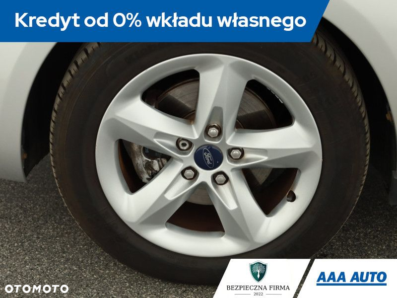Ford Focus - 13