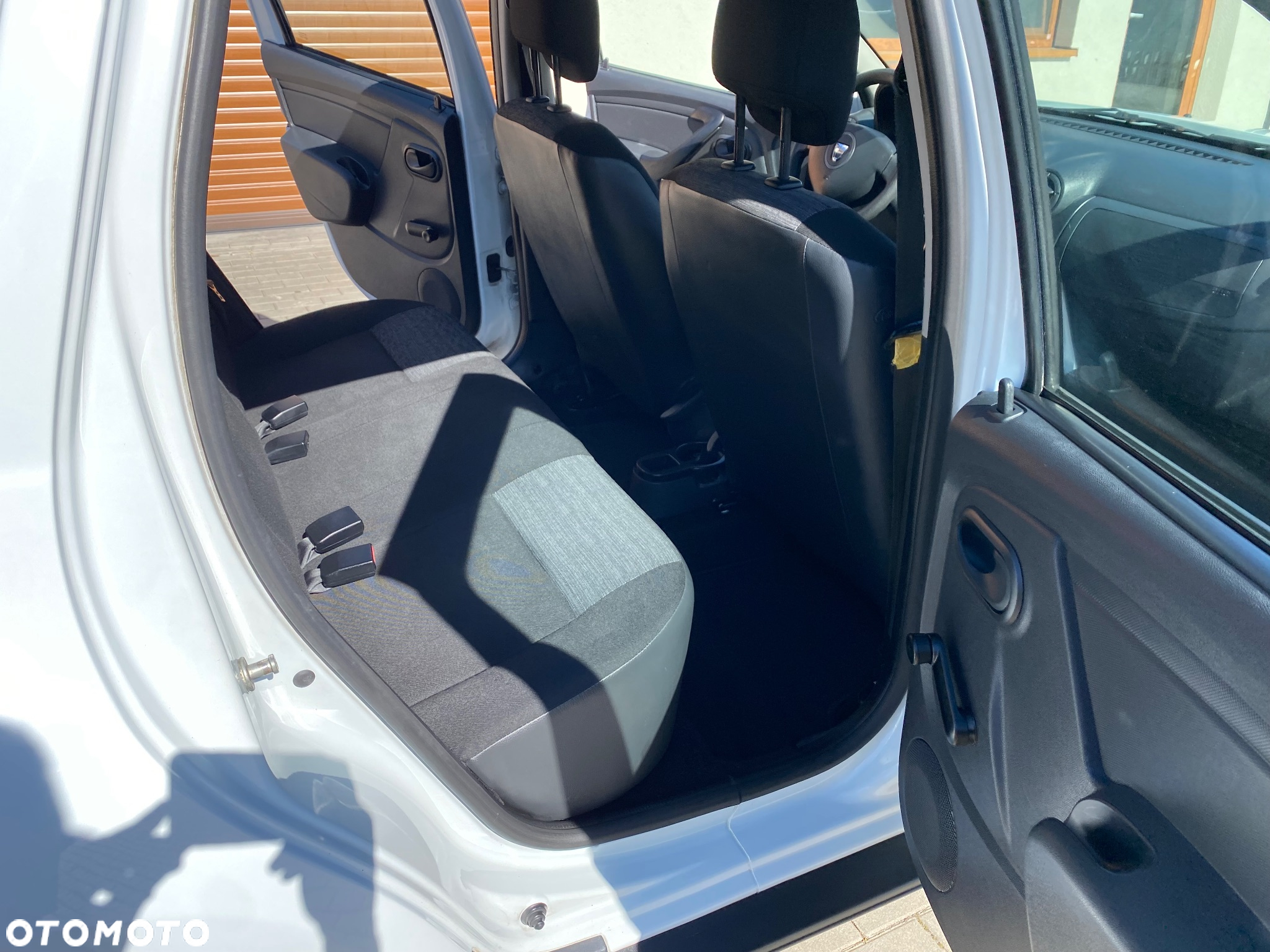 Dacia Duster 1.6 16V 4x2 Ambiance - 20