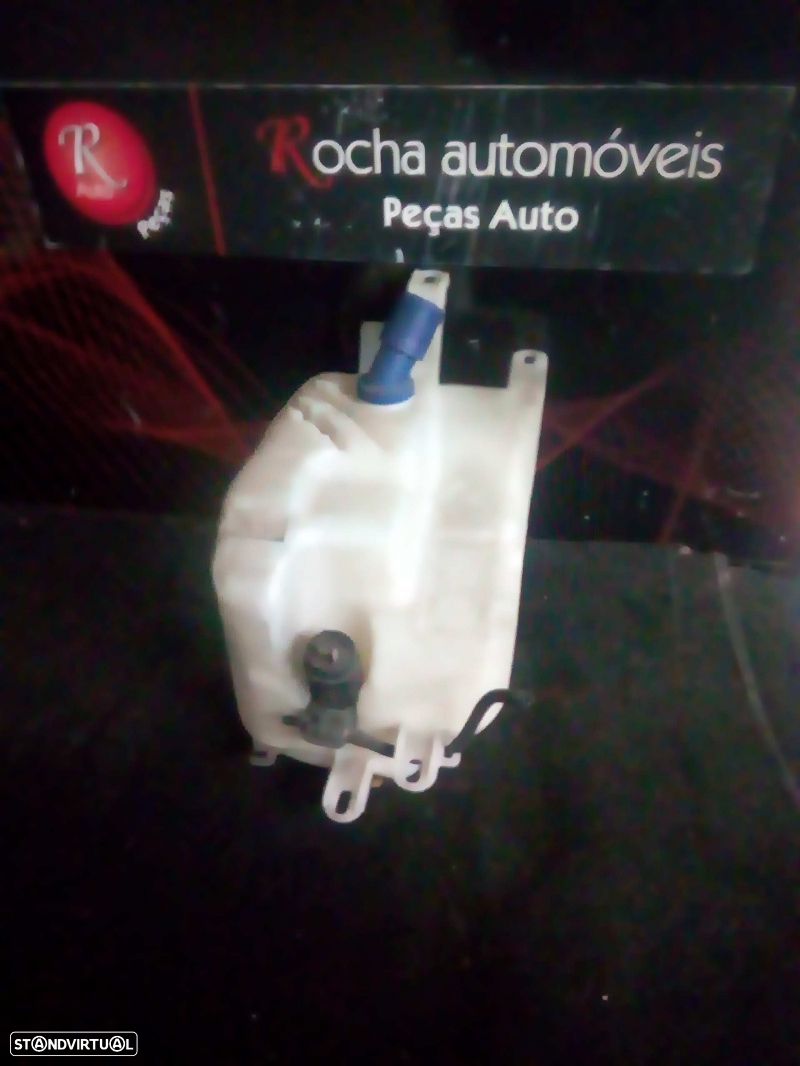 Reservatorio Da Agua Do Esguicho Alfa Romeo 147 (937_) - 1