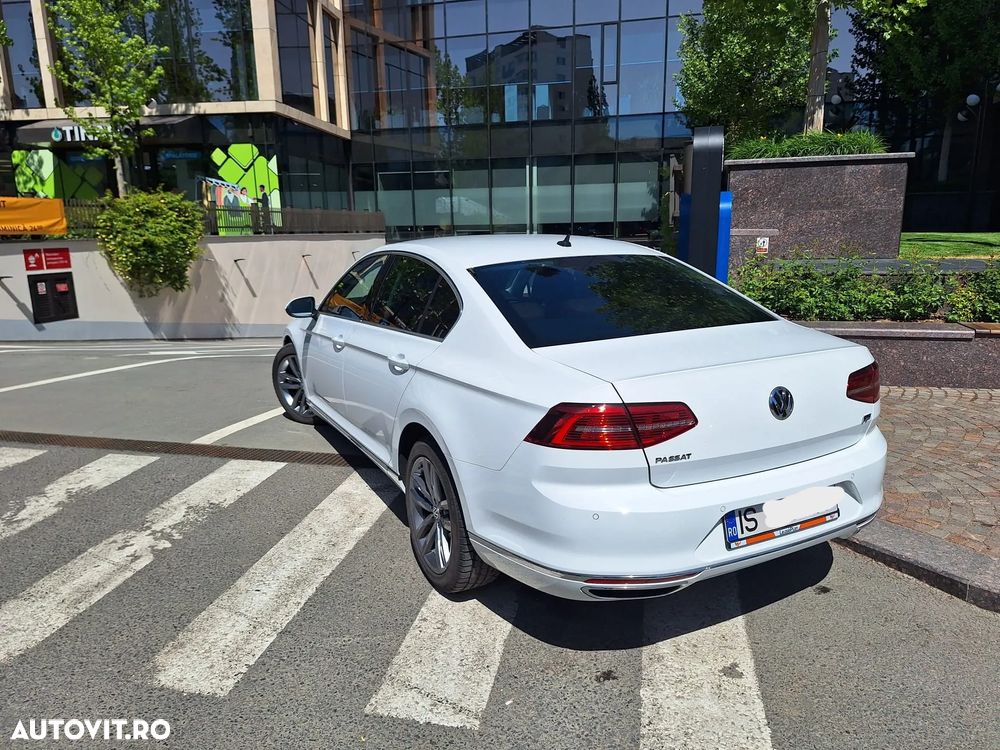 Volkswagen Passat 2.0 TSI DSG Highline - 2