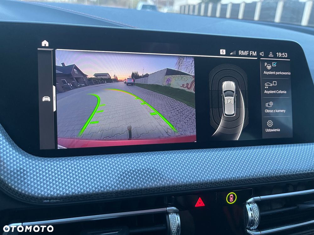 BMW Seria 1 118i Sport Line Shadow - 24