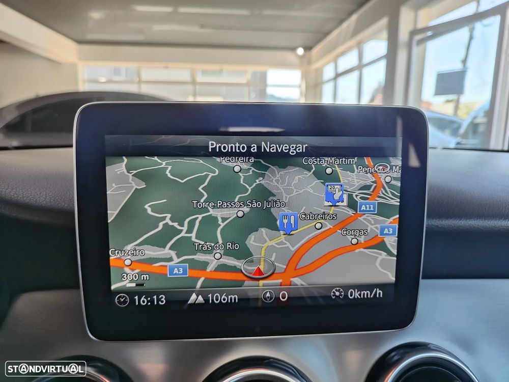 Mercedes-Benz GLA 200 d 7G-DCT AMG Line - 29