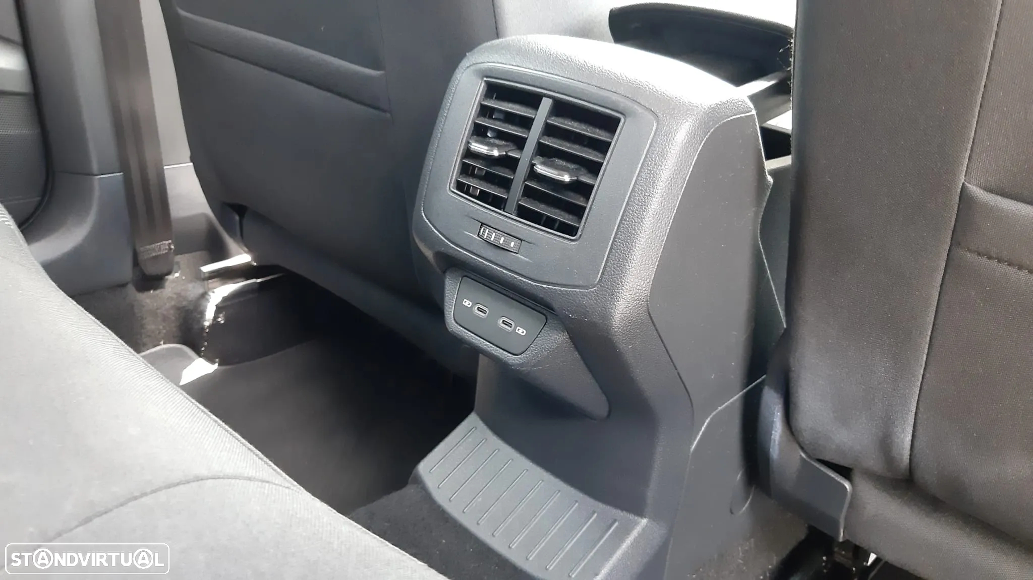 VW T-Roc 1.0 TSI Life - 20