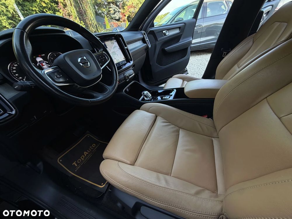 Volvo XC 40 D4 AWD Inscription - 18