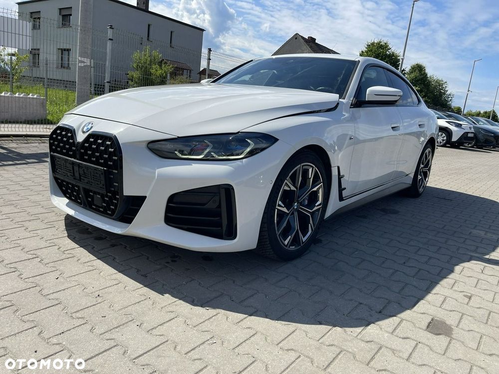 BMW Seria 4 420d xDrive mHEV M Sport - 3