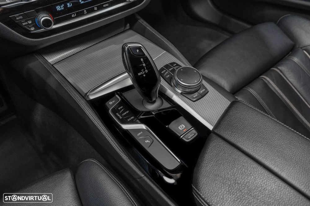 BMW 530 e iPerformance Pack M - 17