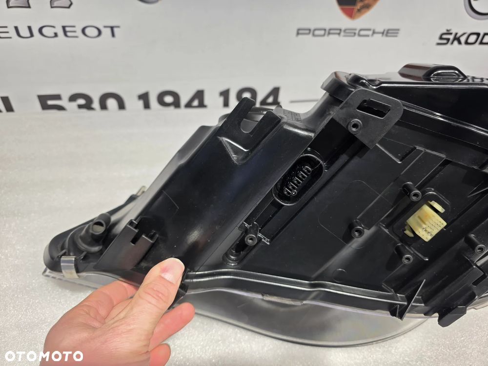 BMW E60 / E61 03-07 XENON SKRĘTNY DYNAMIC PRAWY PRAWA LAMPA PRZEDNIA PRZÓD , NR AUKCJI LPP192 - 21
