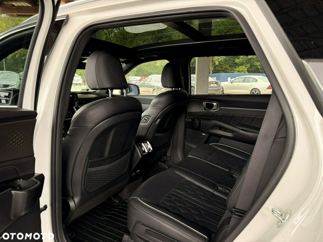Kia Sorento - 14