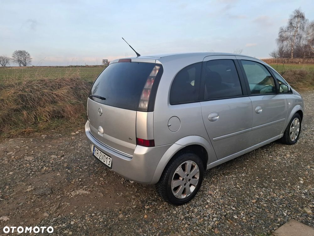 Opel Meriva 1.6 16V - 4