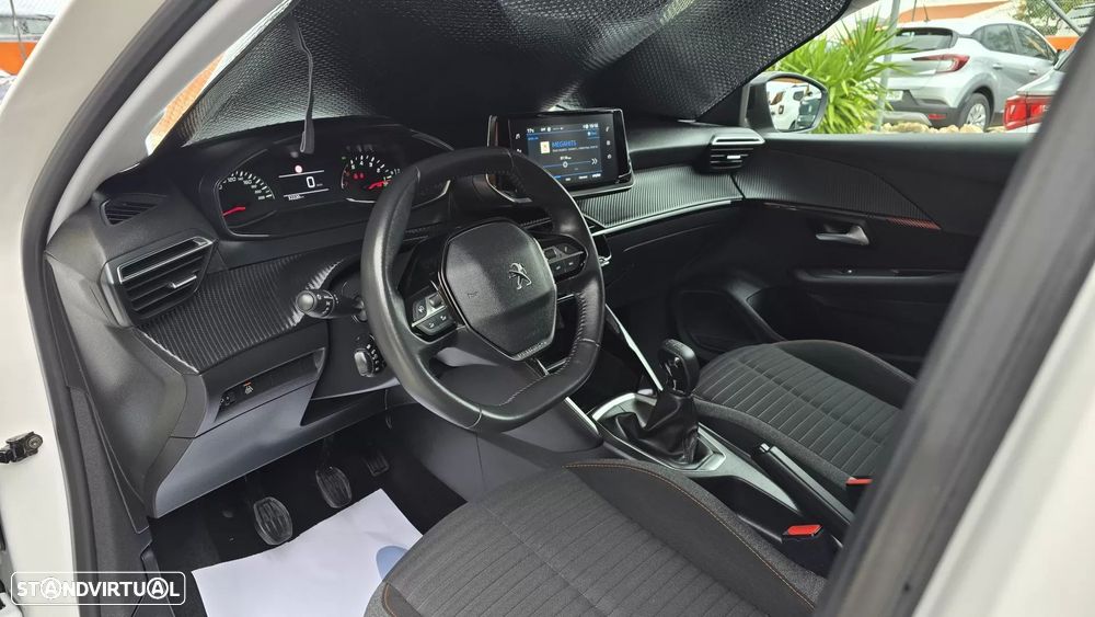 Peugeot 208 1.2 PureTech Active Pack - 12