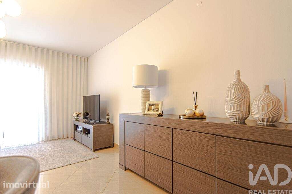Apartamento T2 em Quarteira de 96,72 m2 - Grande imagem: 5/21