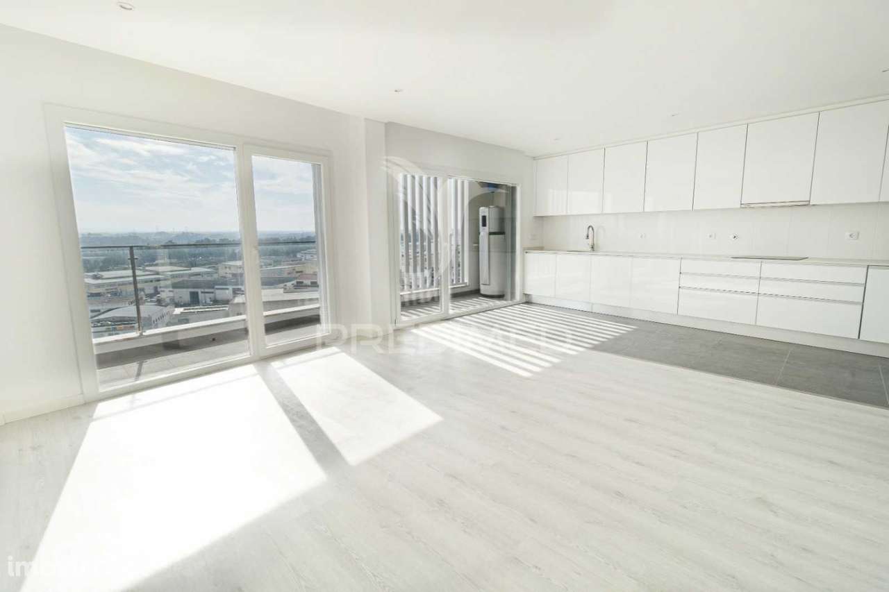 APARTAMENTO T3 NOVO C/PARQUEAMENTO - Grande imagem: 3/13