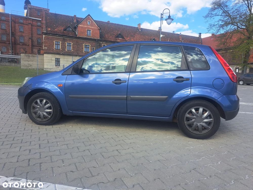 Ford Fiesta 1.3 Style - 2