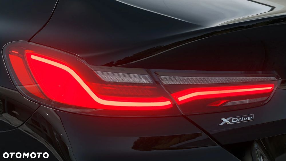 BMW Seria 8 - 9
