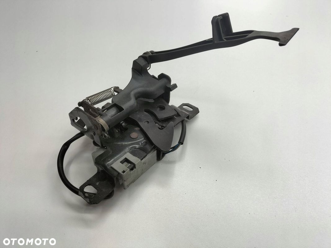 A1698800460 ZAMEK MASKI A1698800460 MERCEDES W169 - 1