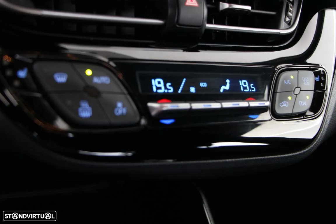 Toyota C-HR 1.8 Hybrid Square Collection - 16