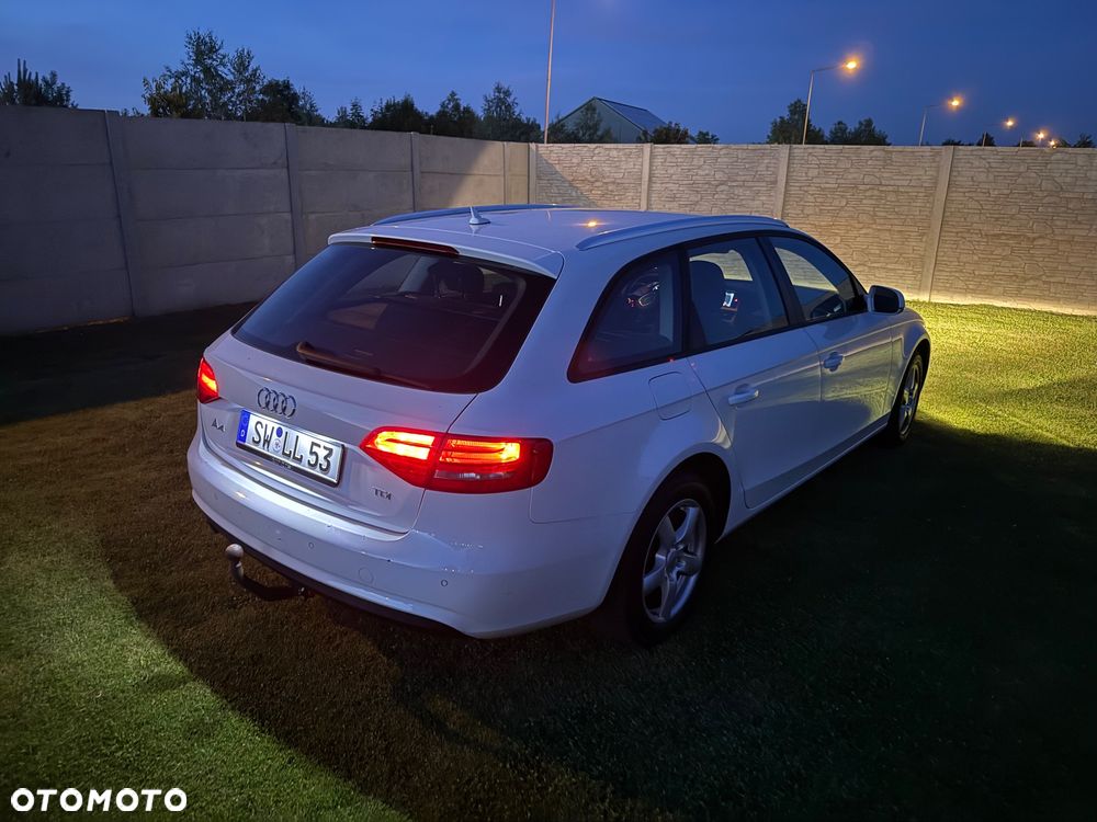 Audi A4 Avant 2.0 TDI DPF clean diesel Attraction - 6