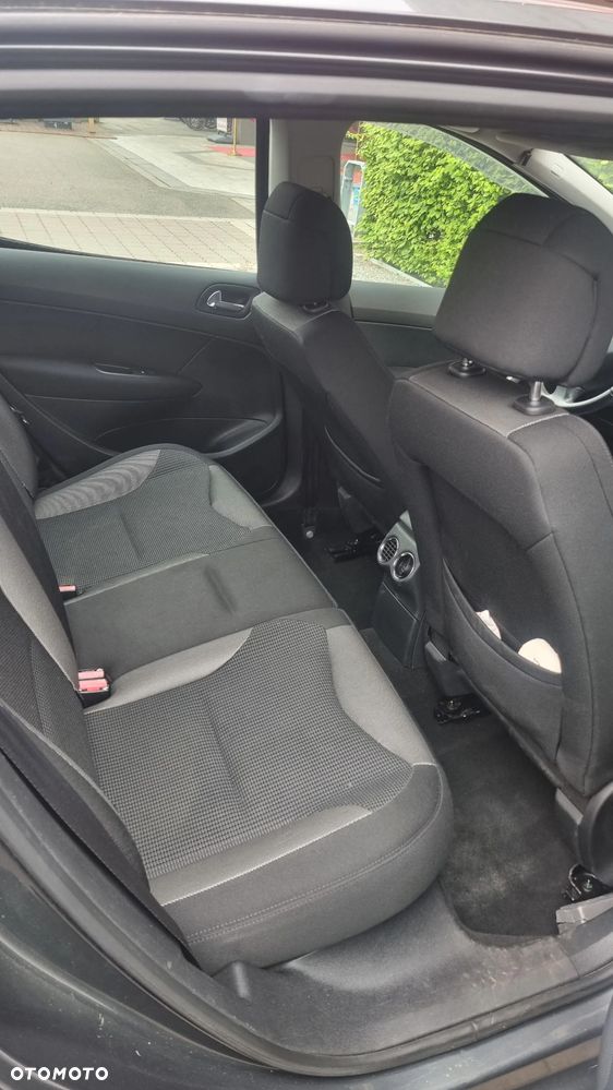 Peugeot 308 1.6 Premium Plus - 2