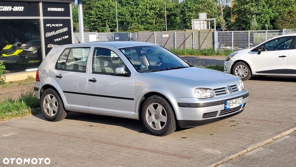 Volkswagen Golf 1.6 - 3