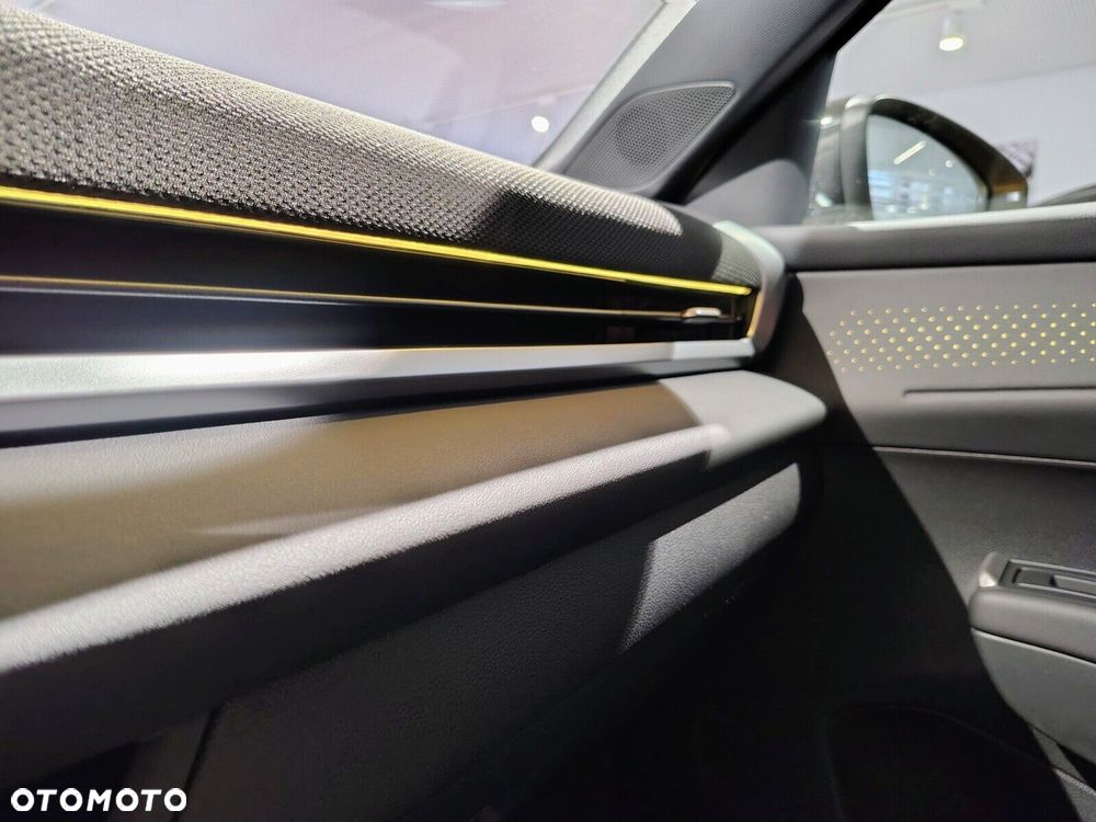 Volkswagen T-Roc 1.5 TSI R-Line DSG - 29