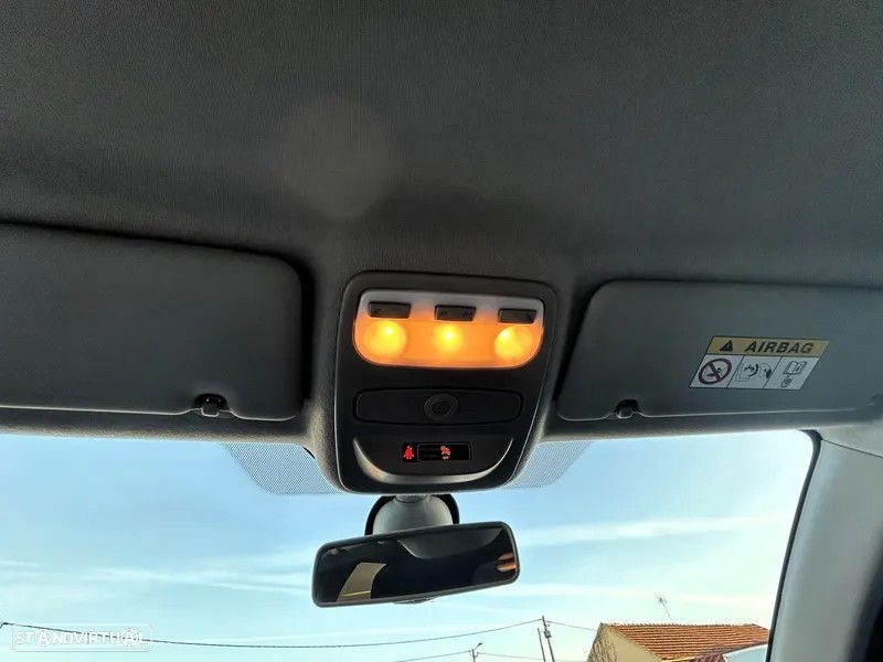 Renault Captur 1.2 TCe Exclusive EDC - 20