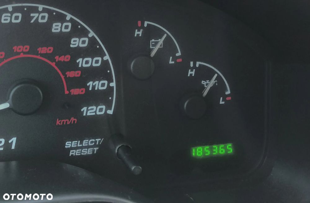Ford Explorer 4.0 - 19