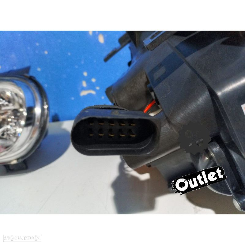 R010435C1 FARÓIS FRONTAIS VOLKSWAGEN VW GOLF IV 98-02 FUNDO CROMADO - 3