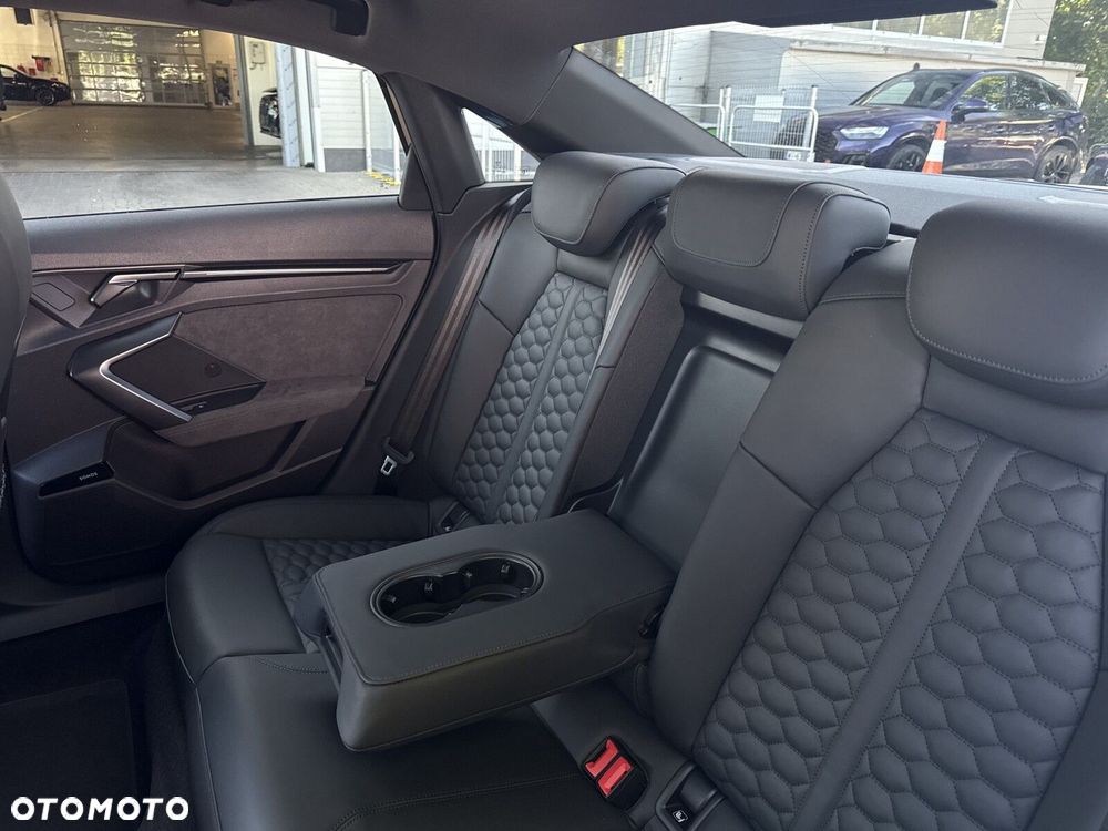 Audi RS3 Limousine TFSI Quattro S tronic - 15