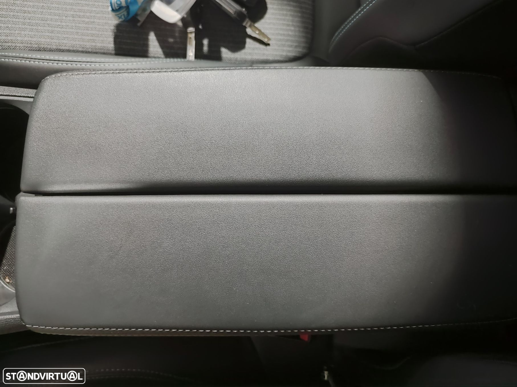 Peugeot 3008 1.5 BlueHDi Allure EAT8 - 29