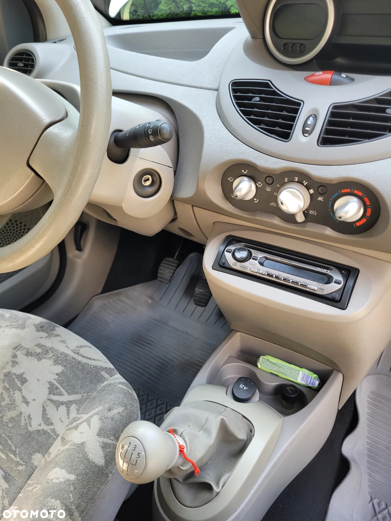 Renault Twingo 1.2 Authentique - 7