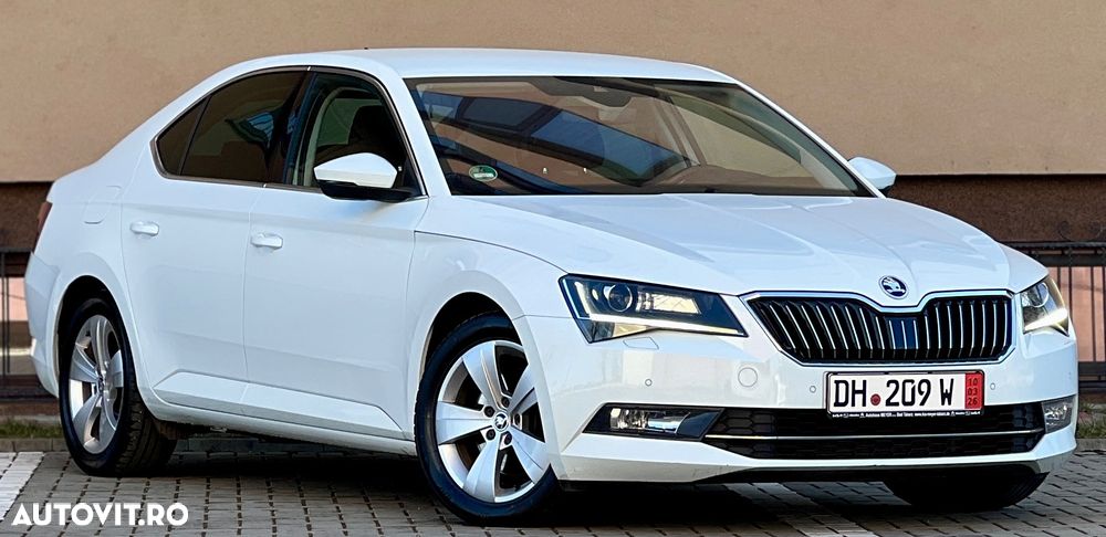 Skoda Superb 2.0 TDI DSG Style - 2