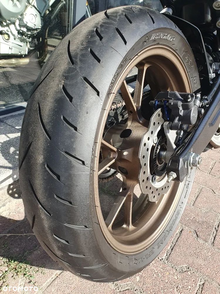 Honda CB - 33