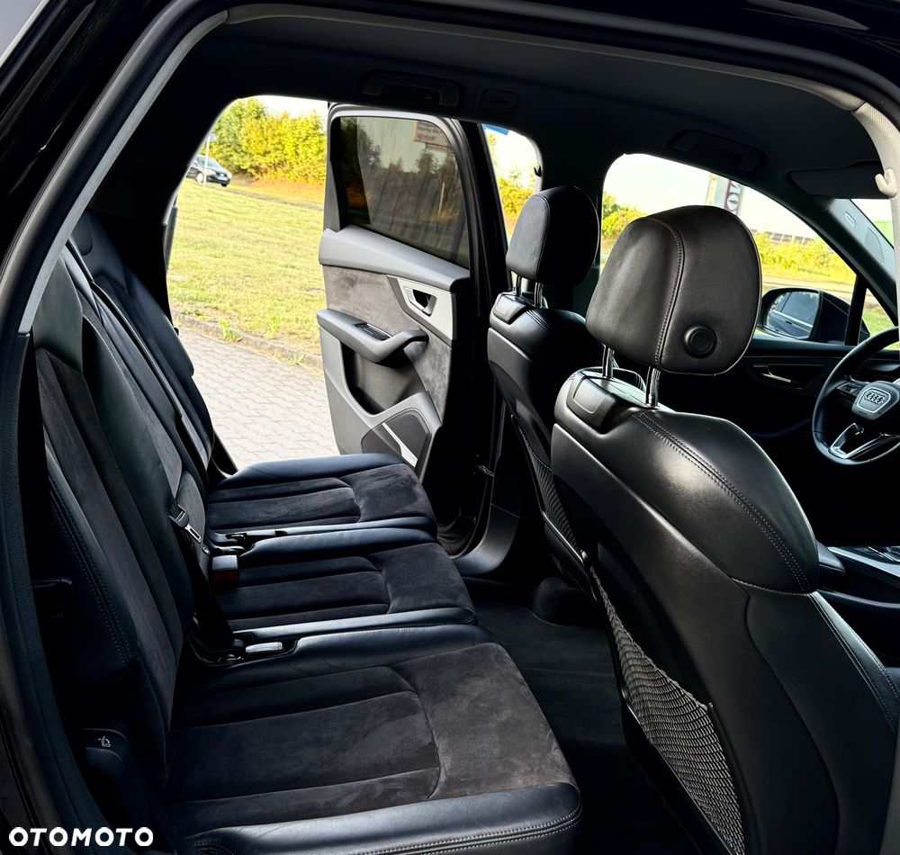 Audi Q7 3.0 TDI ultra Quattro Tiptronic - 11