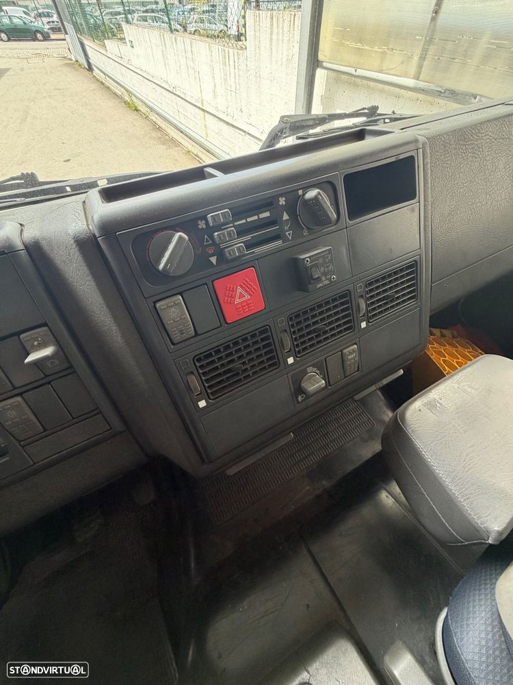 Iveco Tractor 75E17 - 27