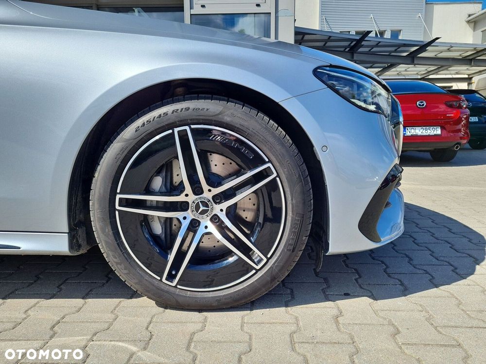 Mercedes-Benz Klasa E 220 d mHEV 4-Matic AMG 9G-Tronic - 16