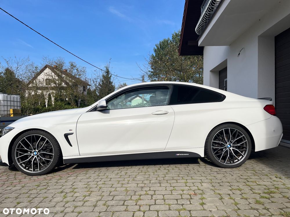 BMW Seria 4 428i Coupe - 8
