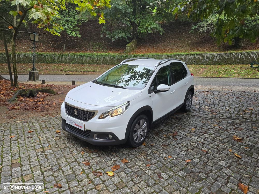 Peugeot 2008 1.2 PureTech Signature - 5