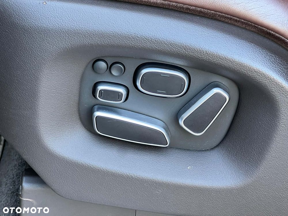 Land Rover Range Rover - 21