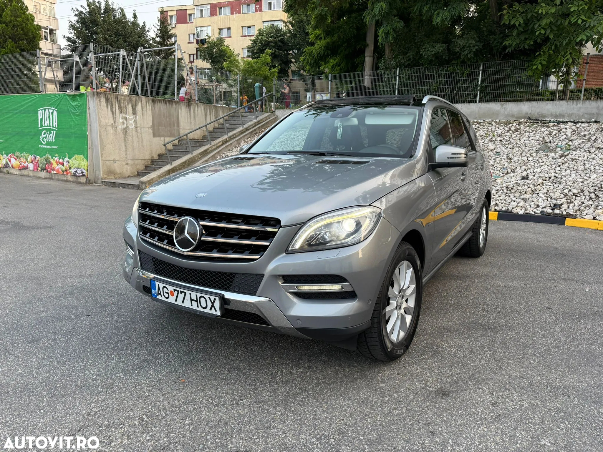 Mercedes-Benz ML 350 BlueTEC 4MATIC 7G-TRONIC Edition 1 - 24