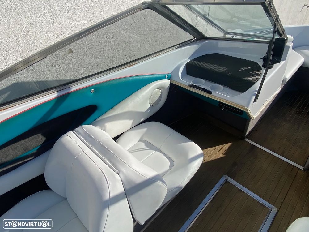 Bayliner Capri 1800 Bowrider - 17
