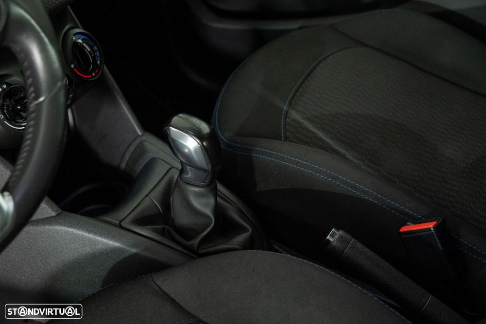 Peugeot 208 1.2 PureTech Style - 25