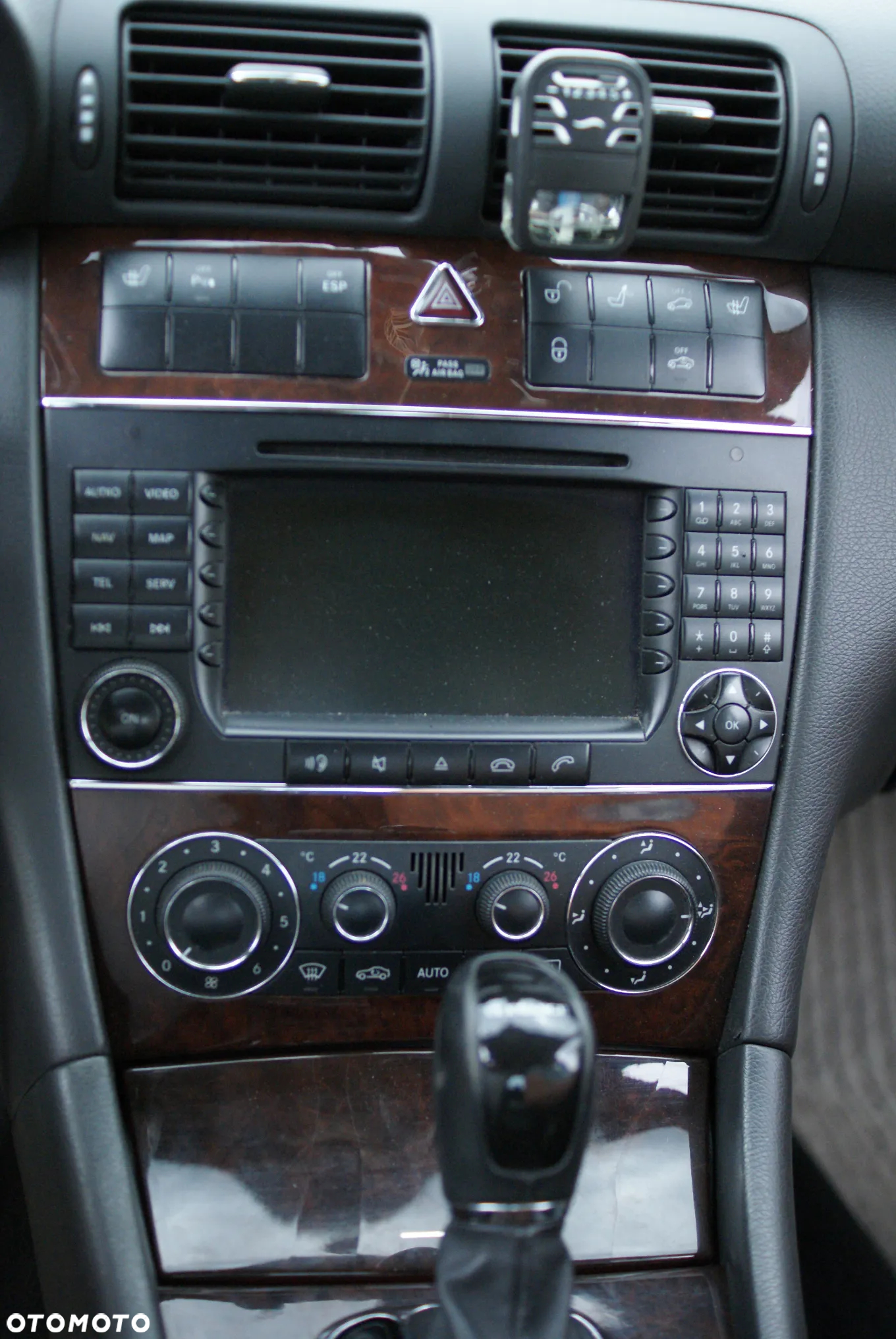 Mercedes-Benz Klasa C 240 T 4Matic Elegance - 19