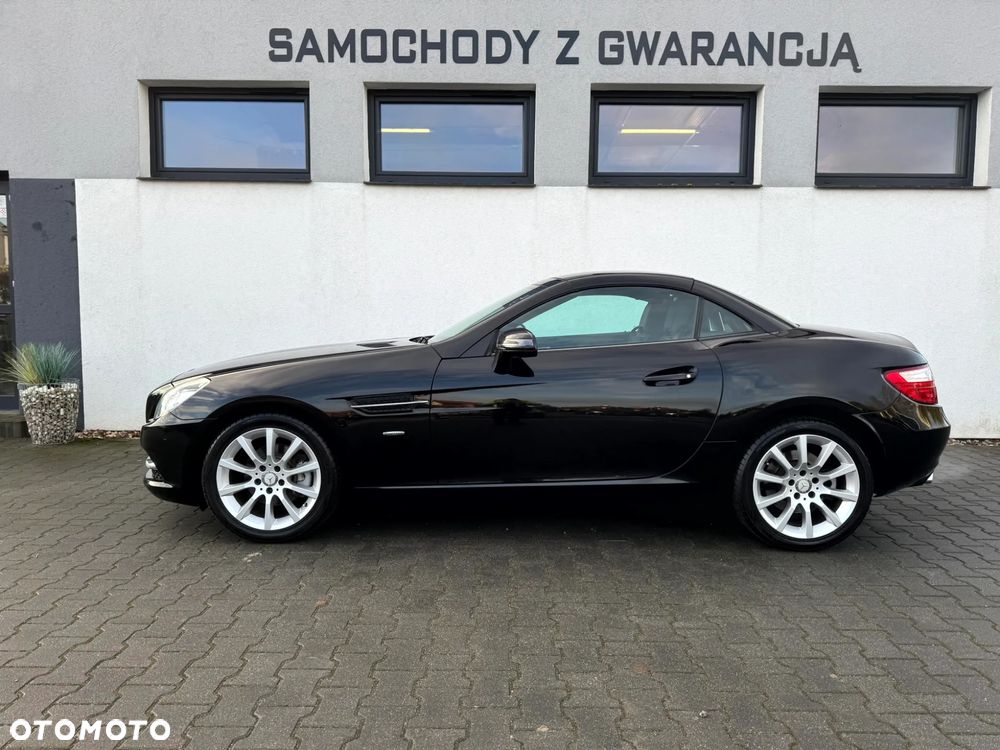 Mercedes-Benz SLK 200 (BlueEFFICIENCY) 7G-TRONIC - 6