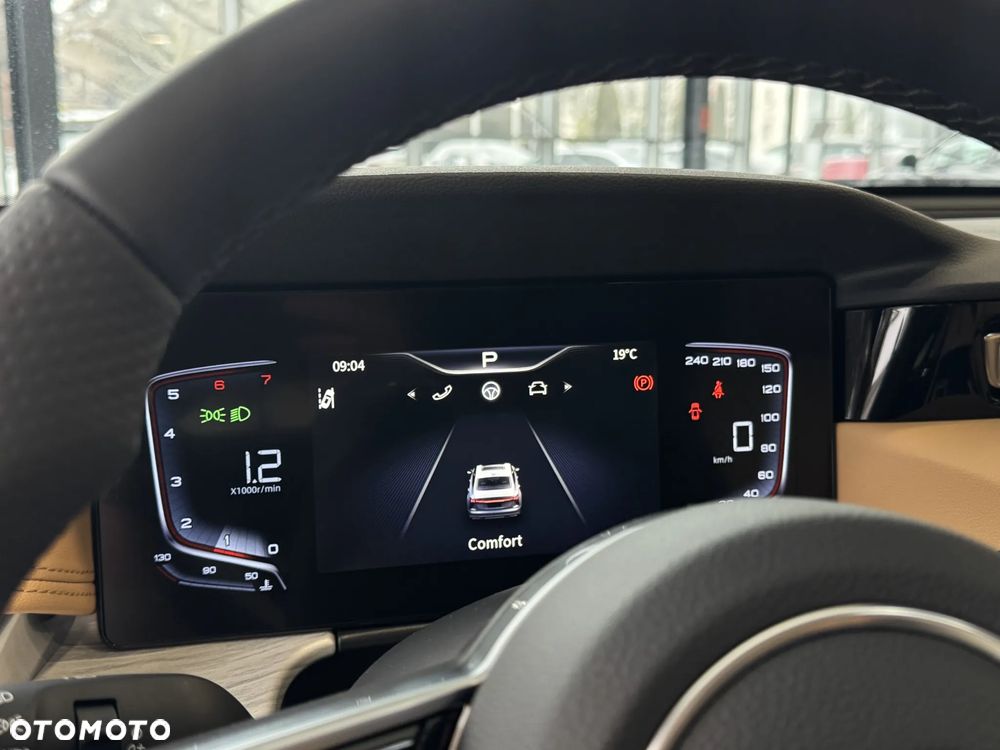 Hongqi H5 2.0T Comfort - 13