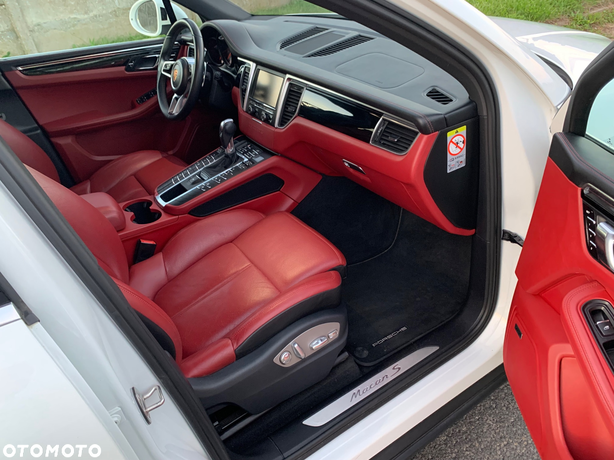 Porsche Macan S - 29
