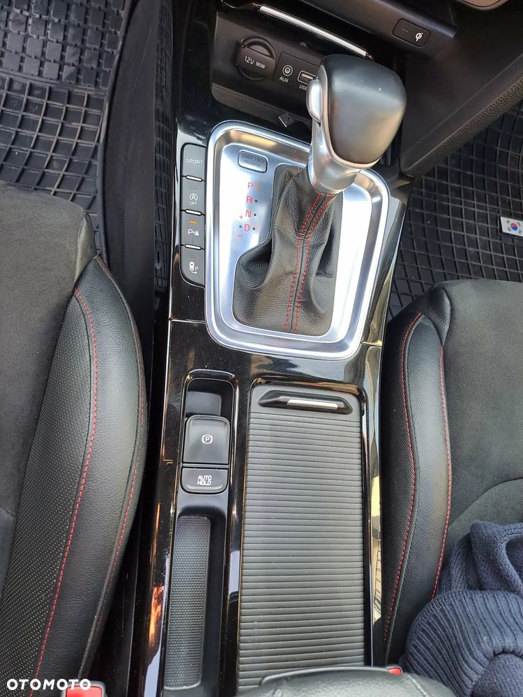 Kia Ceed 1.6 T-GDI DCT7 OPF GT - 18